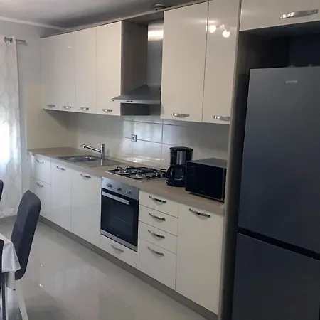 Dan's Apartment Biograd Na Moru