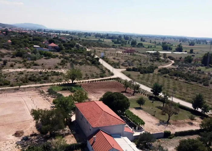 Dan's Apartmán Biograd Na Moru